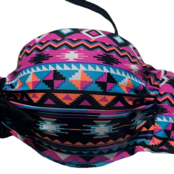 XL halter bikini top XL Aztec print halter bikini top removable straps - Picture 6 of 10